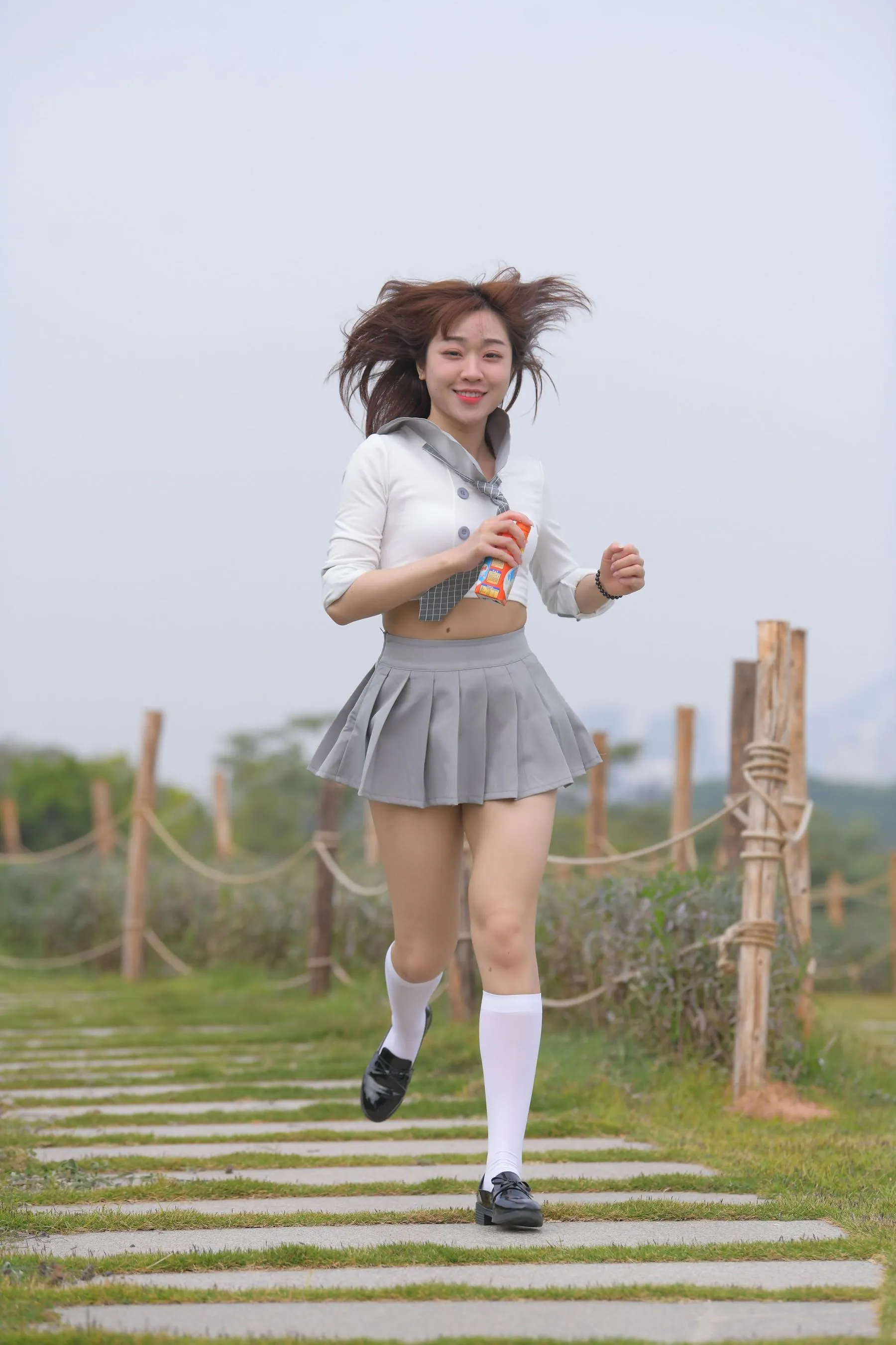 [魔镜街拍] NO.095 性感动人的小百褶裙美女 [763P]插图8